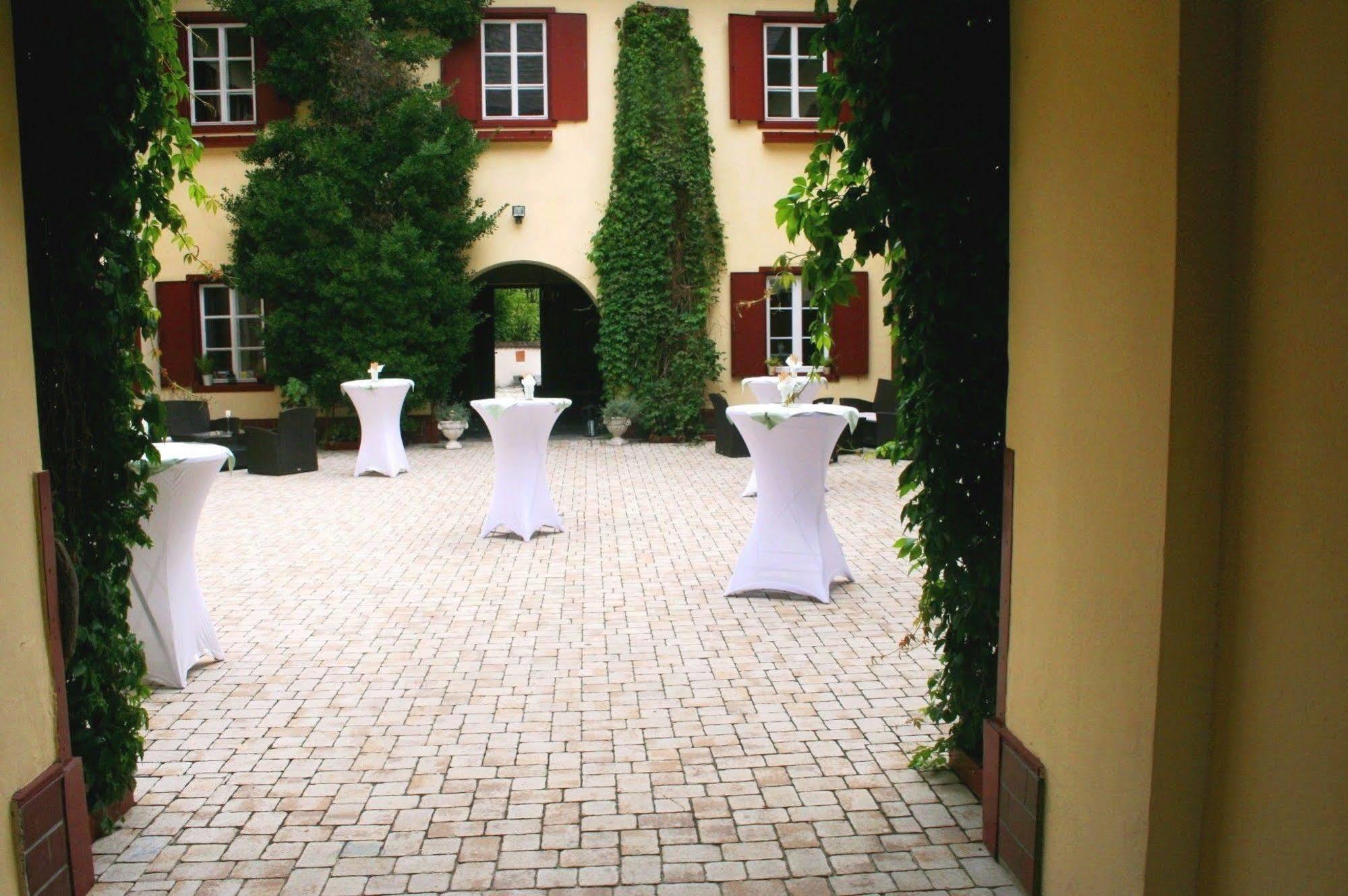 Gut Drasing Hotel Krumpendorf Exterior photo